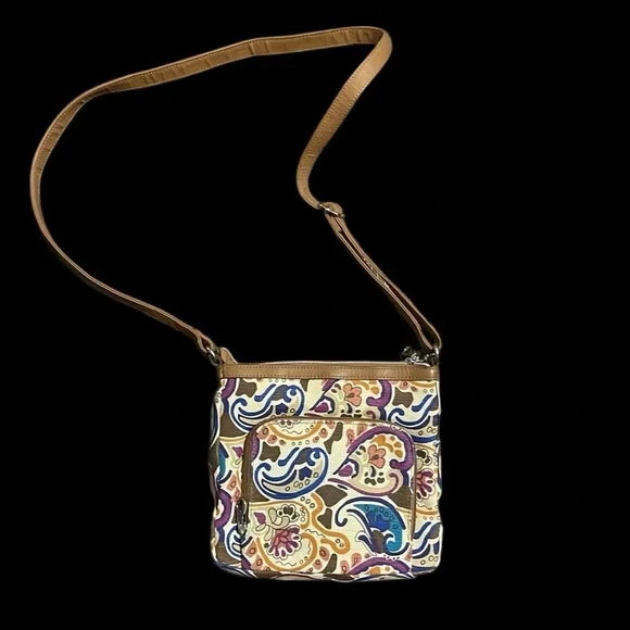 Relic Triple Zip Paisley Print Crossbody Bag with Brown Accents - Picture 4 of 12